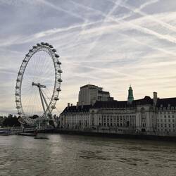 Tadddaaa - London Eye.