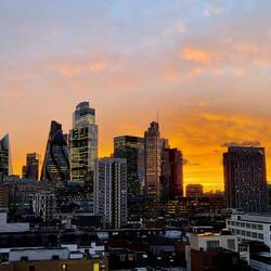 Vom Balkon unseres Hotelzimmers gab es dann diesen schönen Abendhimmel.