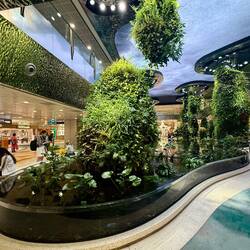 Impressionen vom Flughafen in Singapur