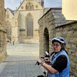 Fleißig unterwegs mit dem Rad Richtung Marktplatz