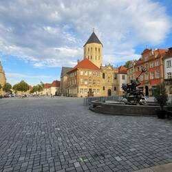 Der grosse Marktplatz