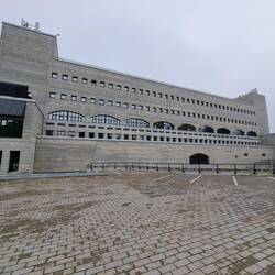 Bibliothek von hinten