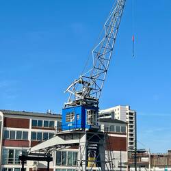 Alter Kran am alten Hafen