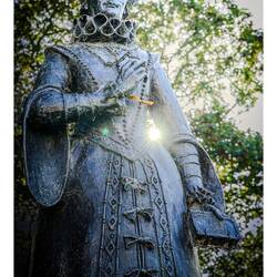 Mary, Queen of Scots - Marie Stewart Statur.