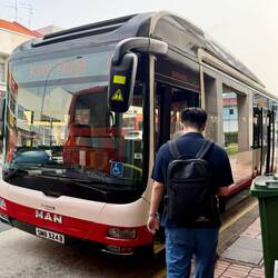 Ich bin heute mit dem Bus zu den Universal Studios Singapore gefahren.