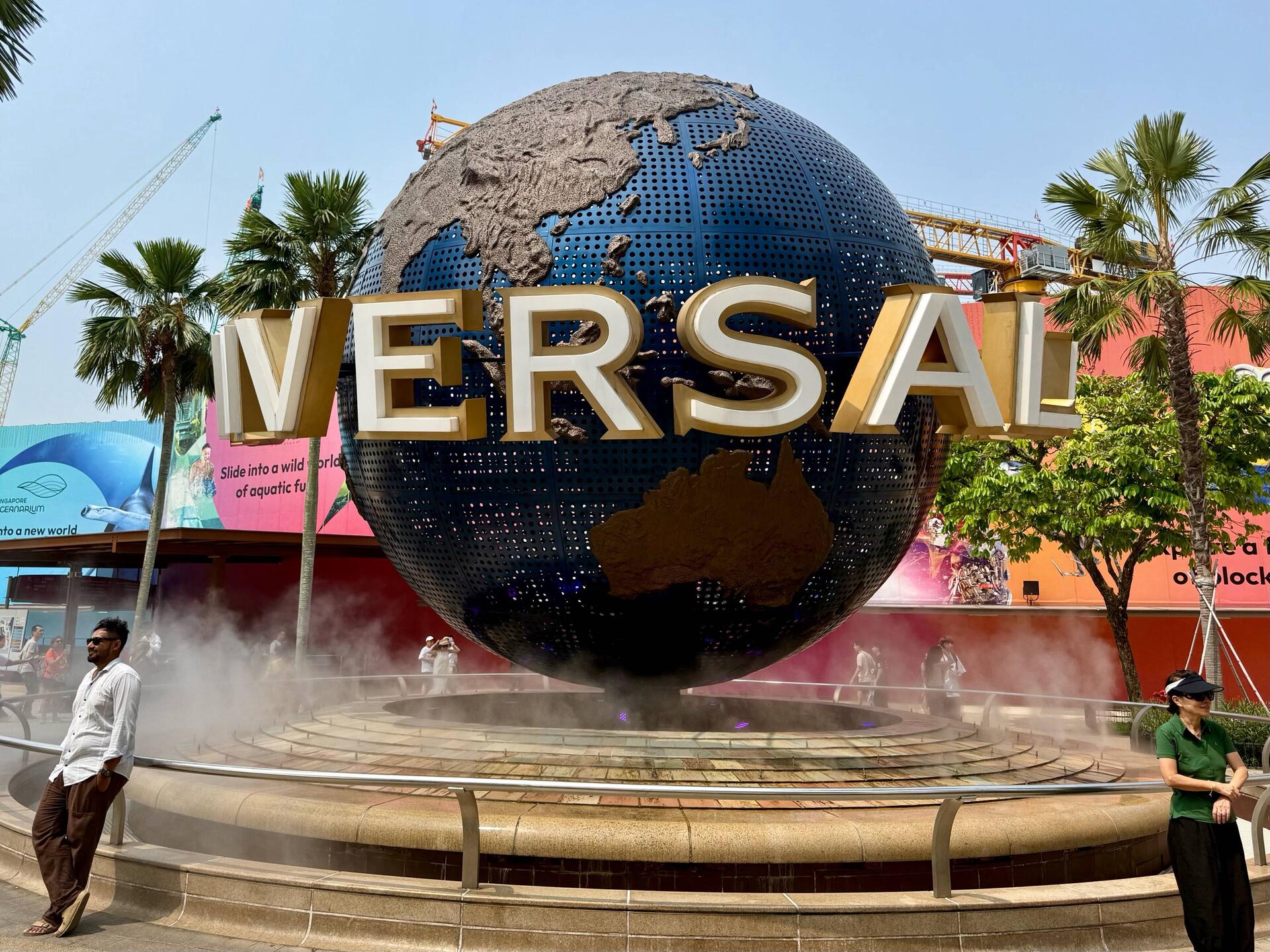 Ankunft bei den Universal Studios Singapore