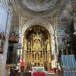Inside Santuario de Nuestra Señora de la Esclavitud