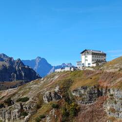 Blick zur Auronzohütte