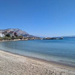4 km vor Omis