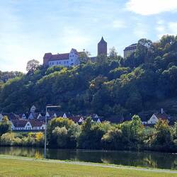 Rothenfels, die kleinste Stadt Bayerns (980 Ew.), mit trutziger Burg