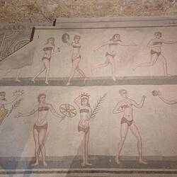 Die berühmten Bikini Mädchen