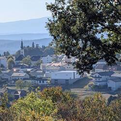 Panoramablick auf Stadt Schlaining im Burgenland