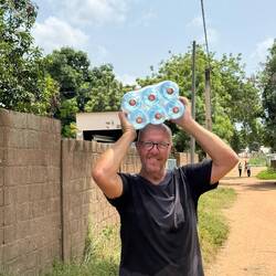 Wir sind schon richtige Afrikaner 🙃