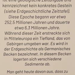 ...einer Ausstellung in der ehemaligen kleinen Kapelle.