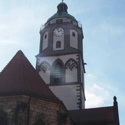 Das Glockenspiel der Kirche war das erste aus Porzellan.