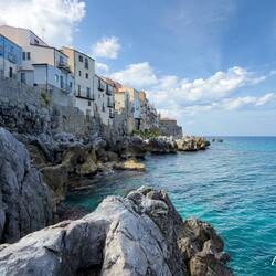 Old Town view from the Path on the Rocks — Cefalù, Sicily.