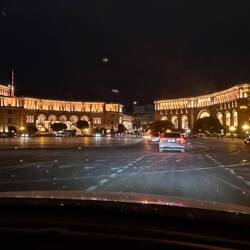 Der Platz der Republik by Night