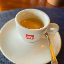 ... und Espresso. 👌🏼👌🏼👌🏼
