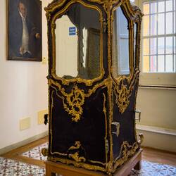 18th century portantina (sedan chair) ... used by the baron's family ... Museo Mandralisca.