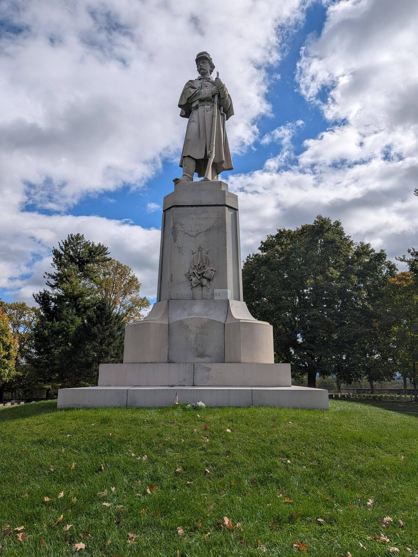 The Private Soldier Monument, "Old Simon"