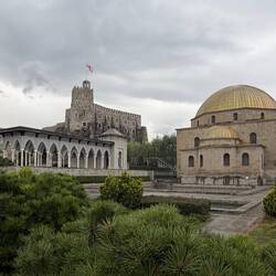 In dieser Zeit entstanden unter anderem Moschee, Bäder und Verwaltungsgebäude