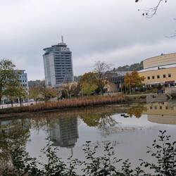 Blick auf Fahrzeugmuseum Herrenteich und Congress Centrum