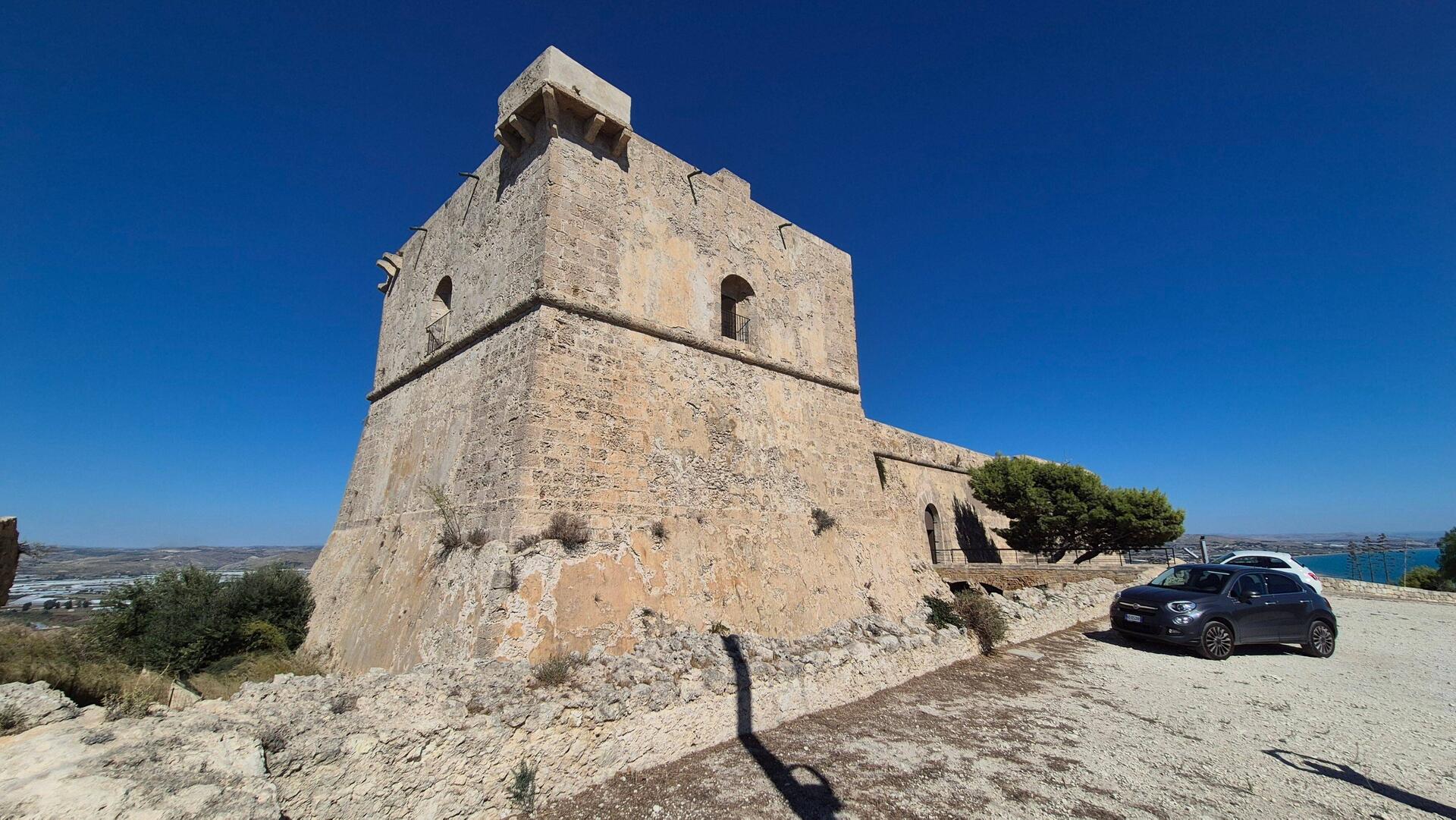 Castel