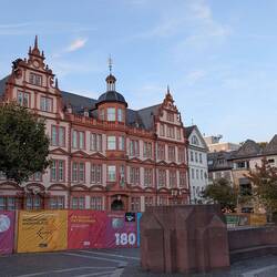 Haus zum Römischen Kaiser