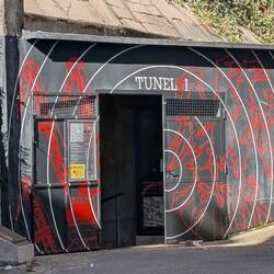 Eingang zum geschichtsträchtigen Rijeka Tunnel, TunelRi