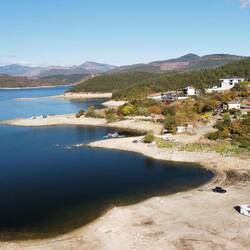 Am Stausee bei Glavartatsi