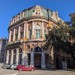 Der Palazzo Modello aus dem 19.Jhdt beherbergt heute die Stadtbibliothek
