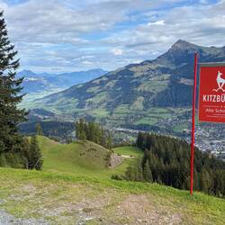 Unruhigste Stelle: rascher Gelände und Lichtwechsel
