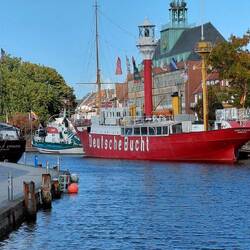 Heut beherbergt das Schiff ein Standesamt