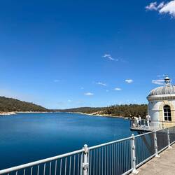zurück beim Mundaring Weir Stausee