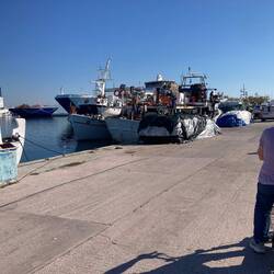 Hafen Keramoti: Fischer und Fähren