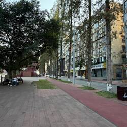 Water front walk way
