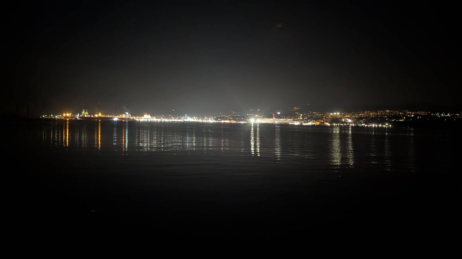 Blick von unserem Stellplatz in Muggia auf Triest