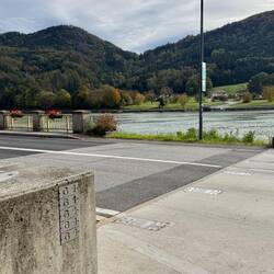 Es wird viel in den Hochwasserschutz investiert. Das ganze Dorf kann so geschützt werden.