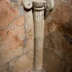 Decorative column inside the Sarcophagus from the Gela Necropolis (5th century BCE).