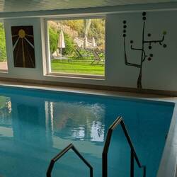 Hallenbad im Hotel