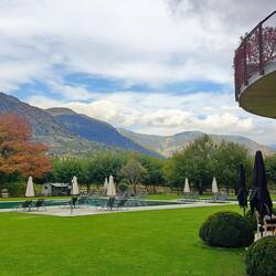 Camping-Platz Tisens - Garten mit Pool