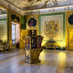 18th century gilded wood, leather & velvet sedan chair ... Palazzo Alliata di Villafranca.
