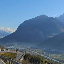 das Wallis, noch im Morgendunst