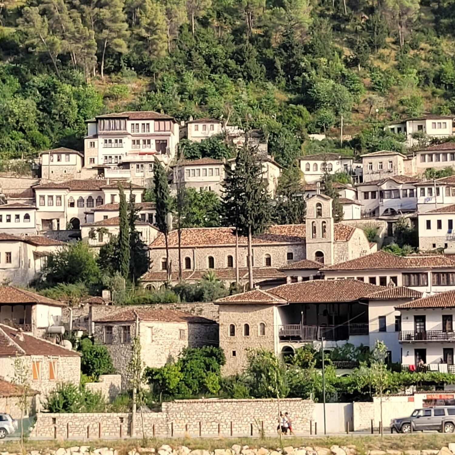 Albanien
