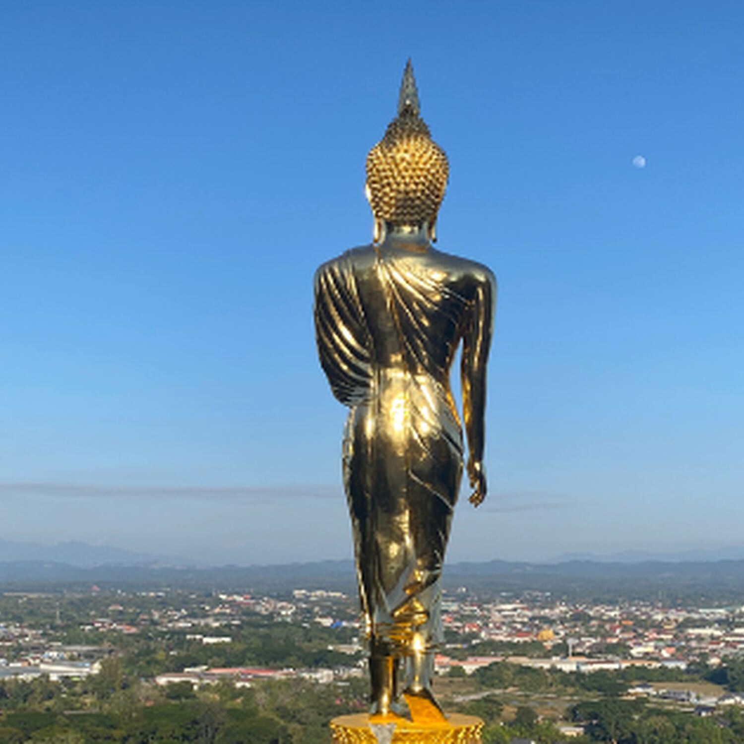 Hometown vacay in Nan