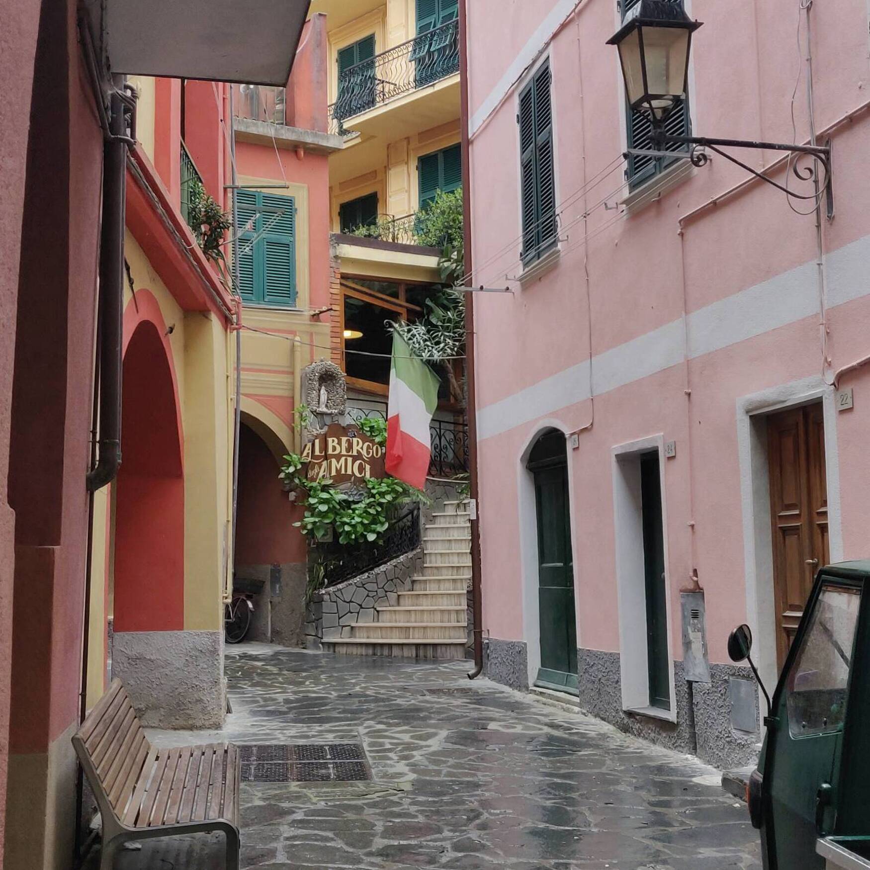 Let's get lost in Italy