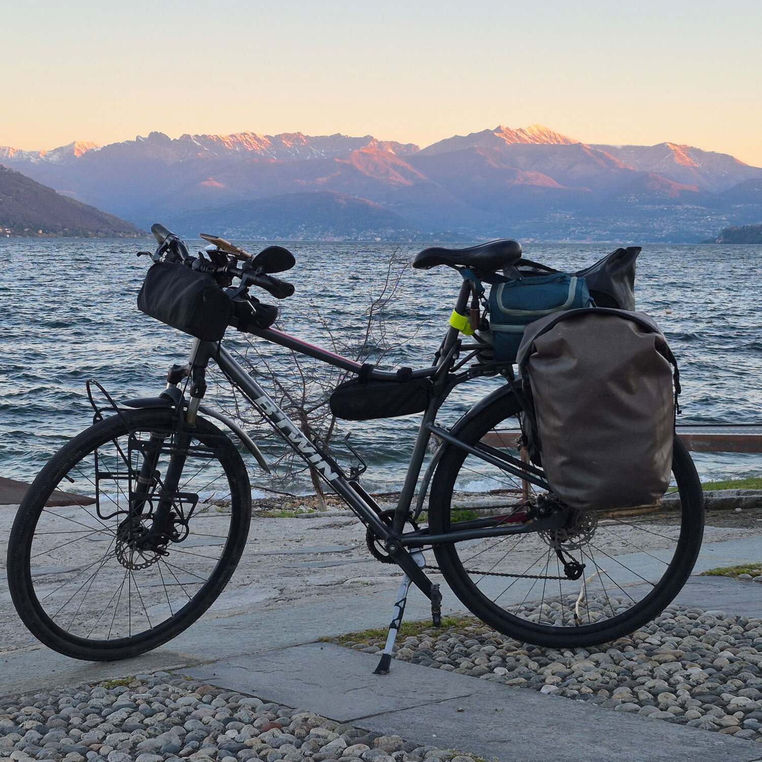 Biciclettata Santa 🚲