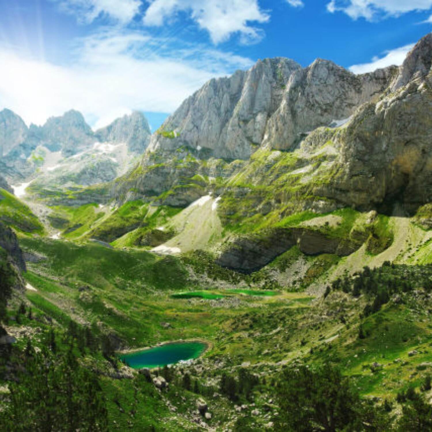 Albanien