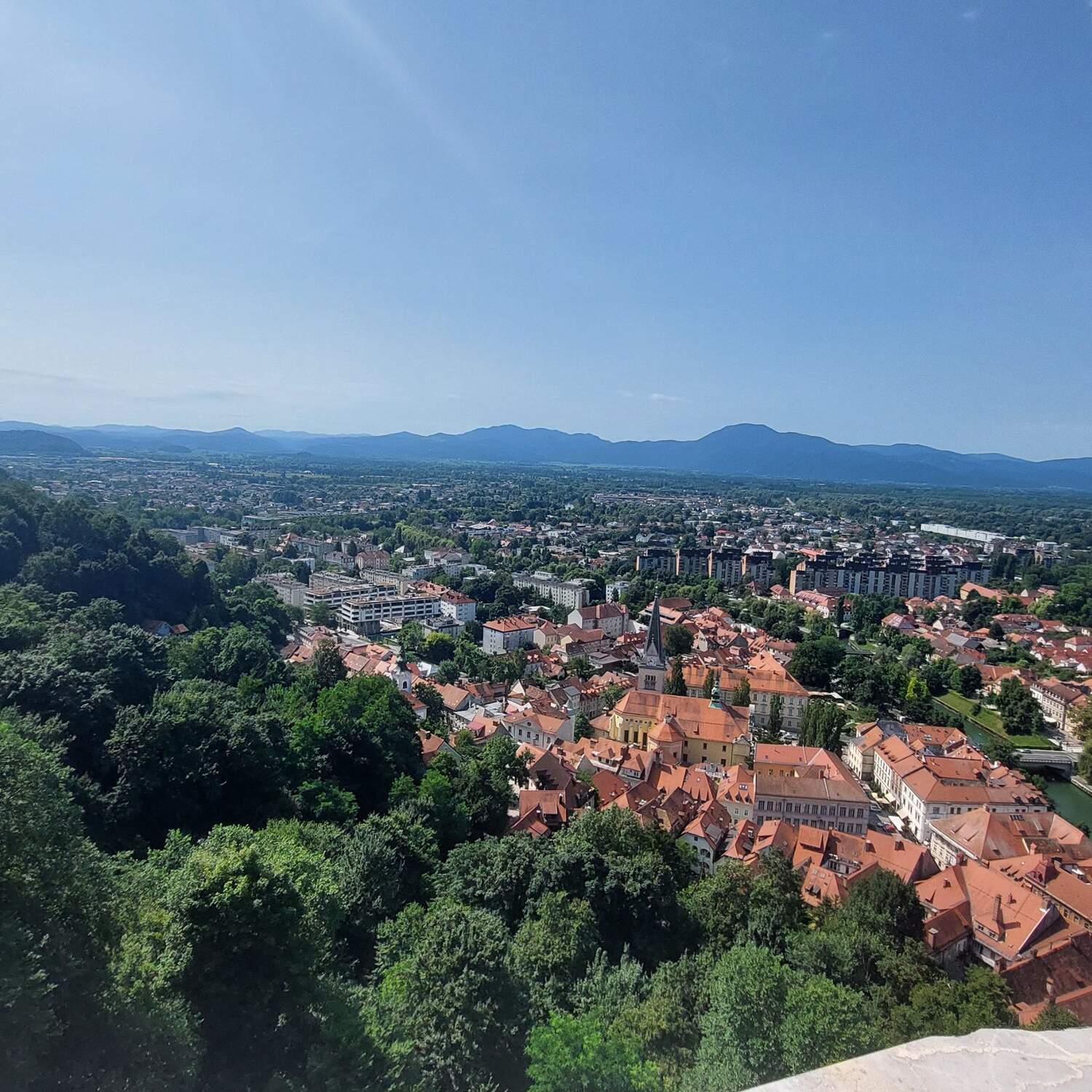 SLOVENJA 2024