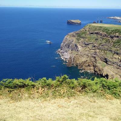 Mosterios, Sete Cidades